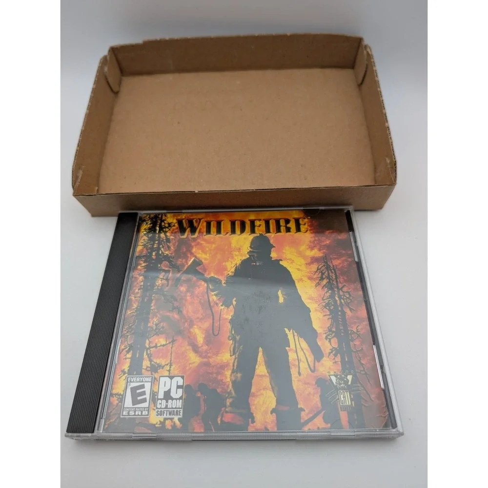 2004 Wildfire PC Small Box Game Complete 